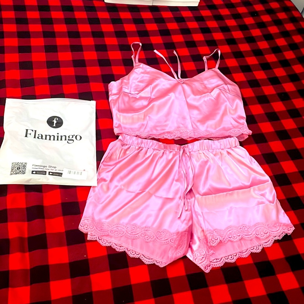 Satin short pajamas